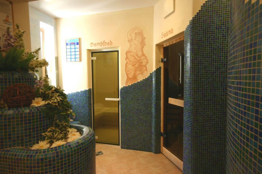 Hotel Mall San Valentino alla Muta Eksteriør bilde